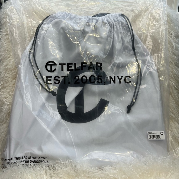 Large Black Telfar Bag - Picture 6 of 9